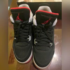 Air Jordan 4 Retro (GS) Size 6Y